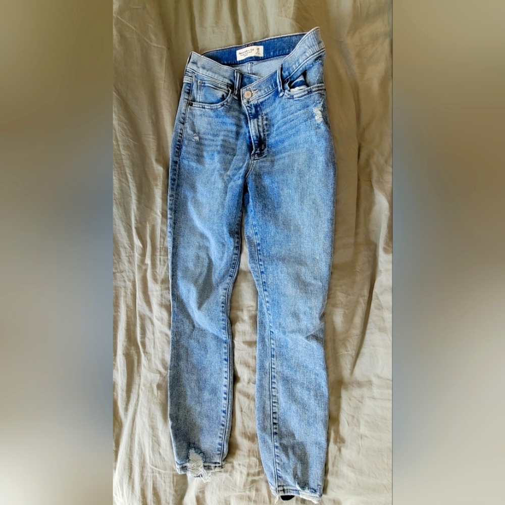 Womens Abercrombie and Fitch Jeans